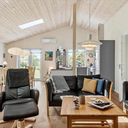 Jb165-fjerritslev-ostersvej-16 * Slettestrand